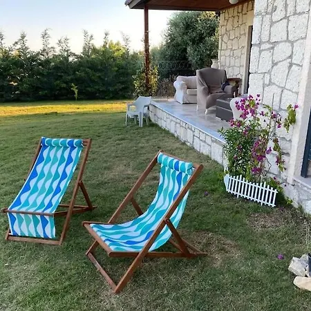 Villa Private Stone House With Swimming Pool And 2000 Sq Yard Çeşme